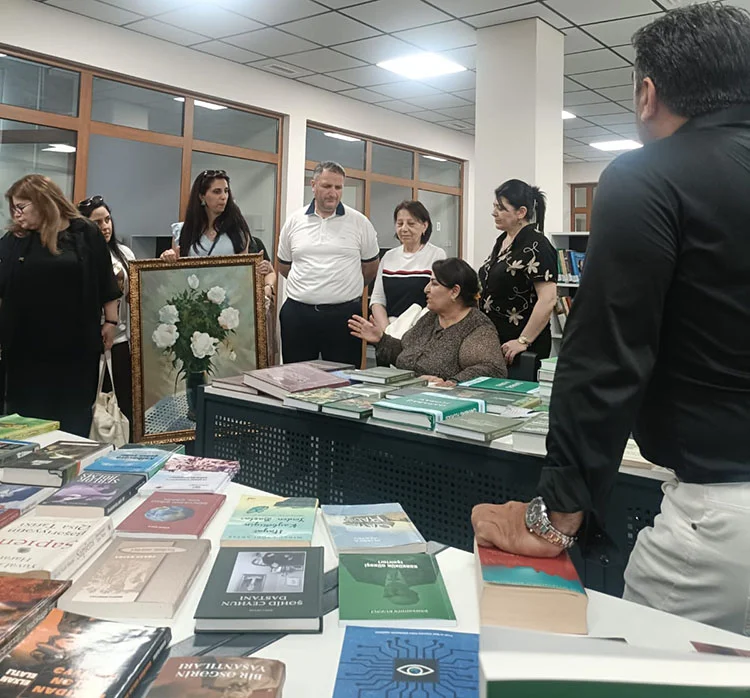 Qarabağ Universitetində Qarabağ florasına həsr olunan kitabların təqdimatı keçirilib